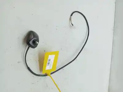 Peça sobressalente para automóvel em segunda mão base da antena por toyota auris (e18) 1nd referências oem iam 8630002270