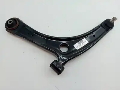 Автозапчасти б/у ПЕРЕДНИЙ ЛЕВЫЙ НИЖНИЙ РЫЧАГ ПОДВЕСКИ за MITSUBISHI ASX (GA0W)  ссылки OEM IAM 4013A443  