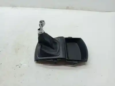 Peça sobressalente para automóvel em segunda mão forra da alavanca de velocidades por hyundai i30 (gd) city referências oem iam 84650a6000