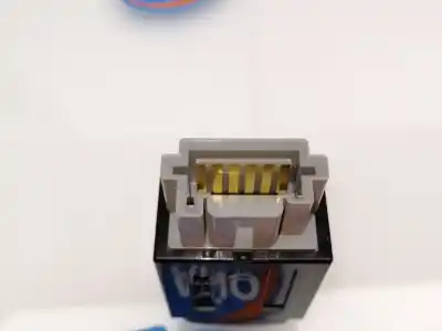 İkinci el araba yedek parçası degistirmek için mitsubishi montero (v80/v90) 4m41 oem iam referansları 8602a043  