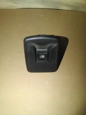 Second-hand car spare part Right Front Power Window Switch for DACIA LODGY 1.6 CAT (bivalent. Gasolina / GPL) OEM IAM references 809601032R  