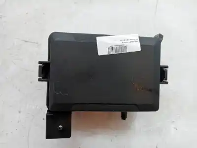 Peça sobressalente para automóvel em segunda mão caixa de fusíveis e relés por kia stonic (yb) 1.2 cvvt referências oem iam 2205230308