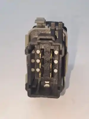 Second-hand car spare part right front power window switch for renault twingo 1.5 dci diesel fap oem iam references 8200214936  