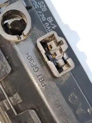 Peça sobressalente para automóvel em segunda mão puxador exterior de mala por skoda superb combi (3t5) laurin & klement 170 cv / 125 kw referências oem iam 3t0827566c  