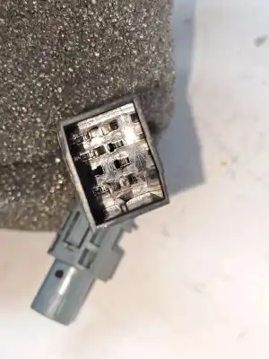 Peça sobressalente para automóvel em segunda mão puxador exterior de mala por skoda superb combi (3t5) laurin & klement 170 cv / 125 kw referências oem iam 3t0827566c  