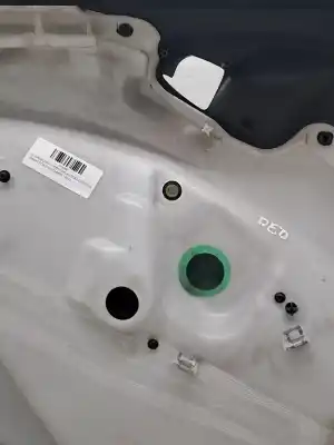 Автозапчасти б/у обивка передней правой двери за smart fortwo cabrio * ссылки oem iam a4517200070   Автозапчасти б/у обивка передней правой двери за smart fortwo cabrio * ссылки oem iam a4517200070