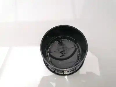 Peça sobressalente para automóvel em segunda mão moldagem por dacia duster dhd2 referências oem iam 687604194r  687609254r