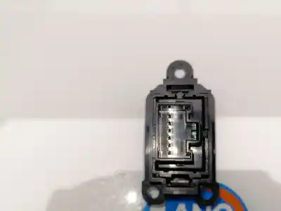 Second-hand car spare part hazard warning lights for kia ceed (jd) d4fc oem iam references 93790a2100  93790a2100wk