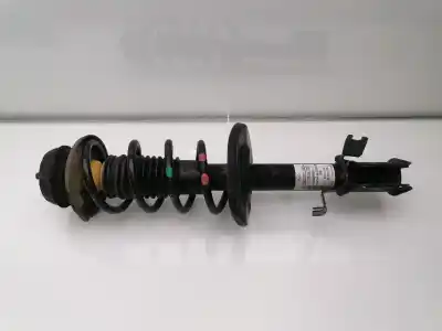 Tweedehands auto-onderdeel SCHOKBREKER RECHTS VOOR voor DACIA DOKKER  OEM IAM-referenties 543028938R  