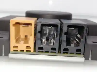 Автозапчасти б/у электронный модуль за audi a3 (8l) 8l ссылки oem iam 8p3035225  