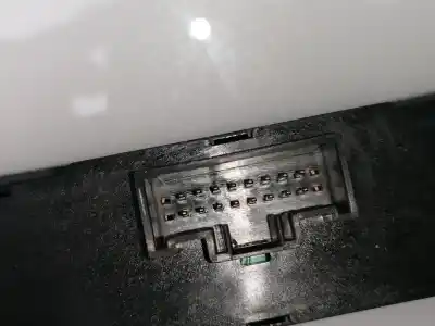 Автозапчастина б/у многофункційне управління для ssangyong tivoli ssangyong tivoli посилання на oem iam 8520035001  