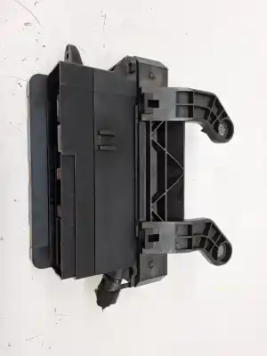 Second-hand car spare part fuse box unit for volvo v40 d4162t oem iam references av6t14k131ab  