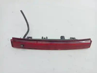 Peça sobressalente para automóvel em segunda mão farolim de travão central por renault clio iv life referências oem iam 265902759r