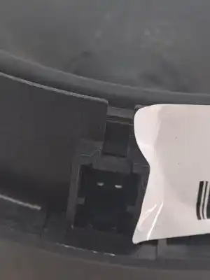 Second-hand car spare part speaker for renault clio v 1.5 dci 101 cv evolution oem iam references 281569368r  