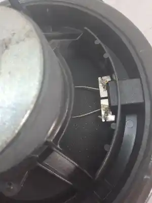 Second-hand car spare part speaker for renault clio v 1.5 dci 101 cv evolution oem iam references 281569368r  