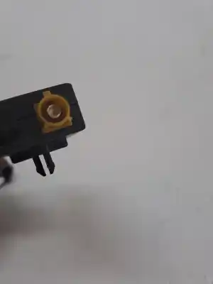 Peça sobressalente para automóvel em segunda mão sensor por renault clio v 1.5 dci 101 cv evolution referências oem iam 282305503r  