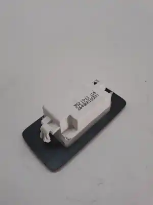 Pezzo di ricambio per auto di seconda mano luce interna per renault clio v 1.5 dci 101 cv evolution riferimenti oem iam 264868105r  