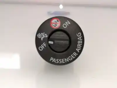 Peça sobressalente para automóvel em segunda mão TROCAR por RENAULT KADJAR  Referências OEM IAM 681995290R  