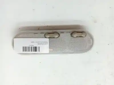 Peça sobressalente para automóvel em segunda mão luz interior por renault clio iii clio iii referências oem iam 8200073231