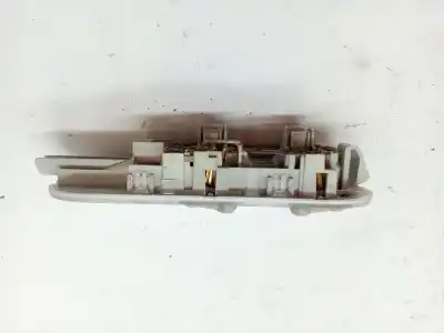 Second-hand car spare part interior light for renault clio iii clio iii oem iam references 8200073231  