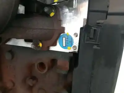 Second-hand car spare part complete engine for renault clio iii clio iii oem iam references k9k766  7701476906