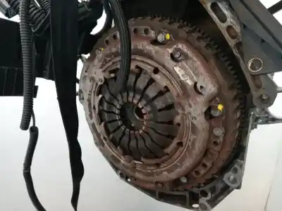 Second-hand car spare part complete engine for renault clio iii clio iii oem iam references k9k766  7701476906