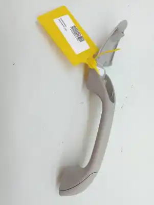 Peça sobressalente para automóvel em segunda mão puxador interior dianteiro direito por dacia duster ii k9k u8 referências oem iam 8200845691