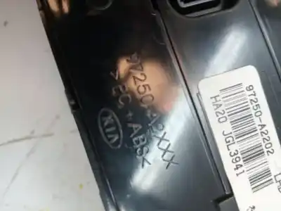 Second-hand car spare part climate control for kia ceed ceed drive oem iam references 97250a2202  