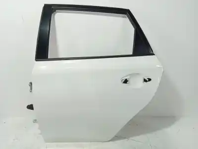 İkinci el araba yedek parçası ARKA SOL KAPI için TOYOTA AURIS (E18)  OEM IAM referansları 6700402380  