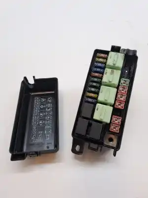 Second-hand car spare part FUSE BOX UNIT for MINI MINI (R50, R53)  OEM IAM references 61146906614  