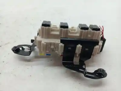 Second-hand car spare part fuse box unit for renault kadjar 1.3 tce oem iam references 243808901r  