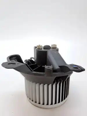 Pezzo di ricambio per auto di seconda mano motore di riscaldamento per opel adam manual riferimenti oem iam 13335075  