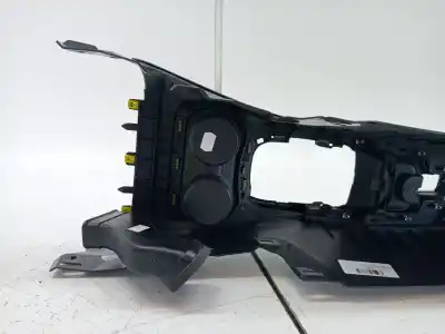 Pezzo di ricambio per auto di seconda mano console centrale per citroen c4 cactus citroen c4 cactus riferimenti oem iam 98022940zd  