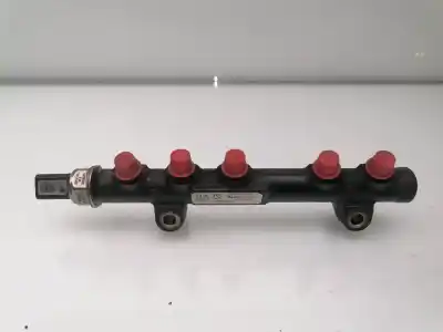 Pezzo di ricambio per auto di seconda mano Rampa Iniettori per FORD GRAND C-MAX T1DA Riferimenti OEM IAM 968529758002  