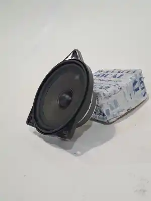 Second-hand car spare part speaker for bmw x3 (e83) 3.0 i xdrive oem iam references 18820010  