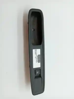 İkinci el araba yedek parçası sag ön cam anahtari için dacia sandero 999 cc oem iam referansları 809611215r