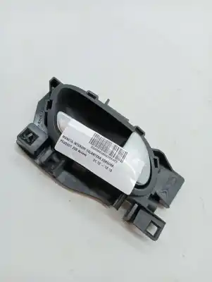 Peça sobressalente para automóvel em segunda mão puxador interior dianteiro direito por peugeot 208 bh02 referências oem iam 96555516vv