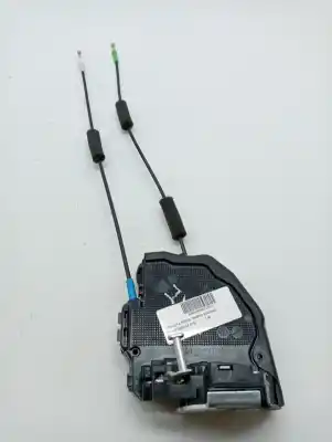 Second-hand car spare part rear left door lock for toyota corolla (e15) high 124 cv / 91 kw oem iam references 6906042021