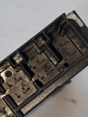 Second-hand car spare part comfort module for bmw serie 7 (e65/e66) 730ld 218 cv / 160 kw oem iam references 61356927319  