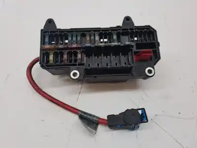 Pezzo di ricambio per auto di seconda mano scatola relè/fusibili per bmw serie 7 (e65/e66) 730ld 218 cv / 160 kw riferimenti oem iam 61136900583
