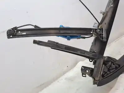 Автозапчастина б/у регулятор переднього правого скла для audi a4 avant (8e) * посилання на oem iam 8e0837462c  