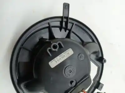 Peça sobressalente para automóvel em segunda mão motor de sofagem por volkswagen passat variant (3c5) highline referências oem iam 3c1820015e  3c1820015m