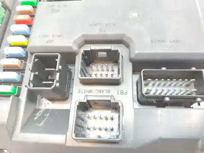 Second-hand car spare part fuse box unit for citroen c3 * oem iam references 6580yj  