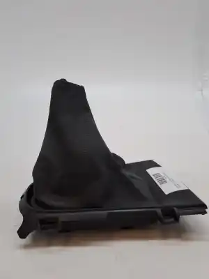 Pezzo di ricambio per auto di seconda mano rivestimento della leva del cambio per citroen c3 * riferimenti oem iam 7591cc  