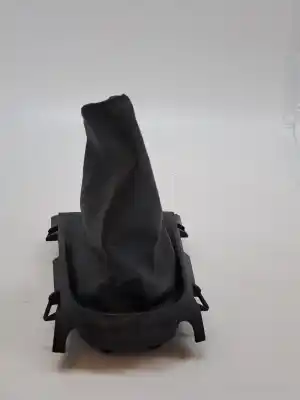 Pezzo di ricambio per auto di seconda mano rivestimento della leva del cambio per citroen c3 * riferimenti oem iam 7591cc  