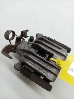 Peça sobressalente para automóvel em segunda mão PINÇA DE TRAVÃO TRASEIRA DIREITA por AUDI A4 BERLINA (8E)  Referências OEM IAM 8E0615424G  