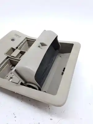 Second-hand car spare part interior light for opel antara excellence 4x4 oem iam references 96673773  4806884