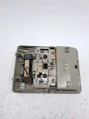 Second-hand car spare part interior light for opel antara excellence 4x4 oem iam references 96673773  4806884