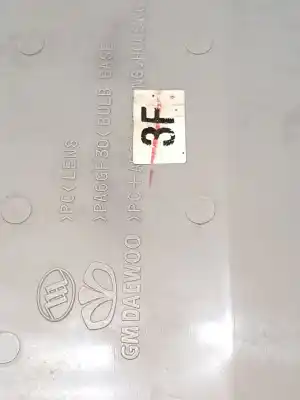 Second-hand car spare part interior light for opel antara excellence 4x4 oem iam references 96673773  4806884