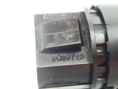 Peça sobressalente para automóvel em segunda mão trocar por renault clio iv k9ke628 referências oem iam 1927937  506978r